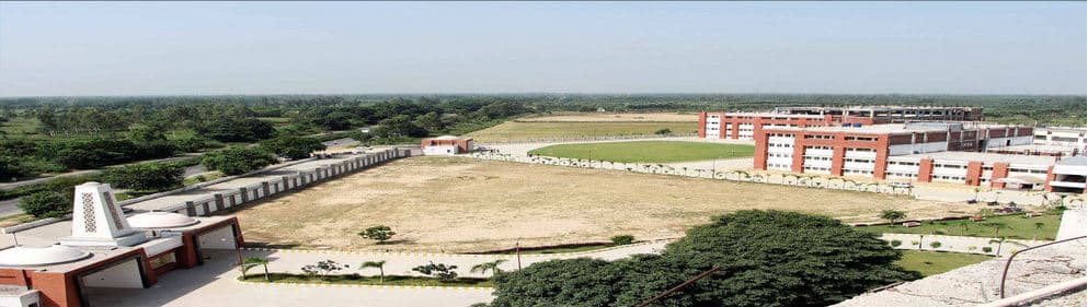 Shri Venkateshwara University Amroha Academic Building photo 4